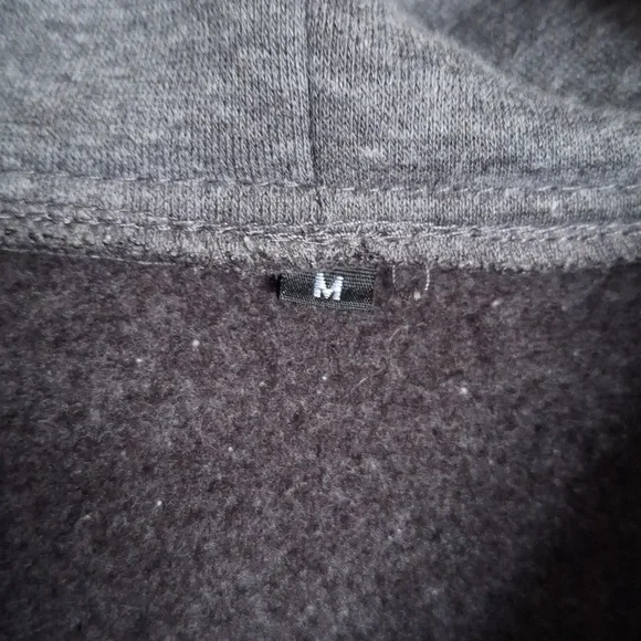 Sweater - Picture 3 of 4